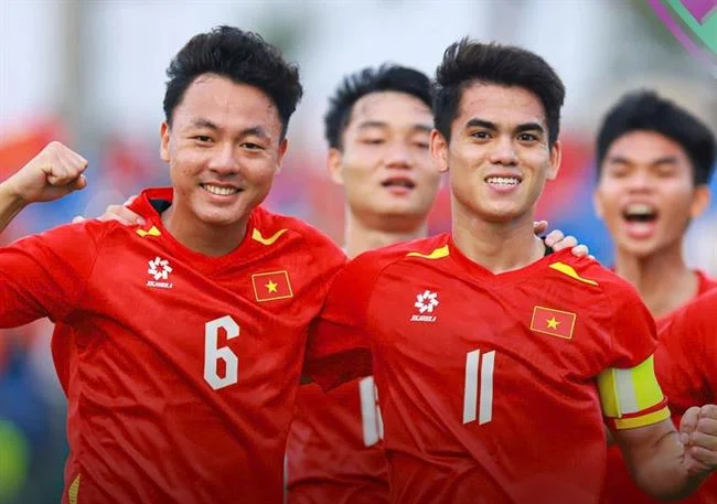 Hình ảnh minh họa người dùng kiểm soát dữ liệu và quyền riêng tư của họ tại 678win bắn cá